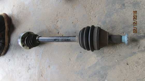 2012 VW Polo right driveshaft