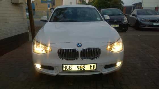 2013 bmw 116i Automatic with sunroof for R185000.00