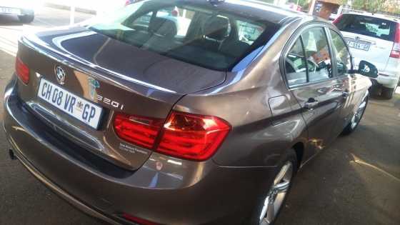 2013 BMW 320i