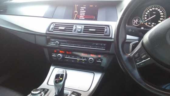 2013 BMW 520d Sports (F10)