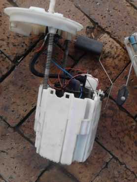 2013 Chev Cruz fuel pump