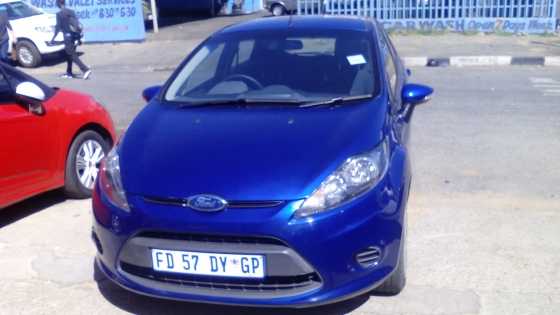 2013 ford 1.4 ambiente blue