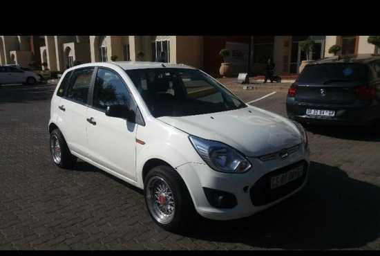 2013 Ford Figo 1.4 AMBIENTE for sale