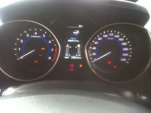 2013 hyundai i30 1.6 GLS excellent condition