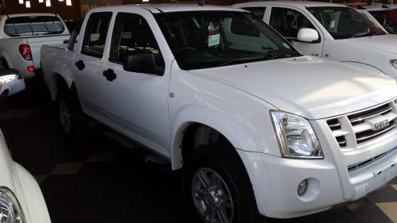 2013 Isuzu KB240LE Dcab