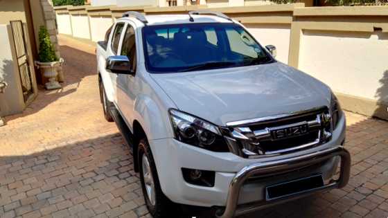 2013 Isuzu KB300 Double Cab LX Auto