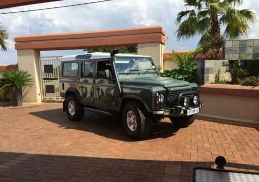 2013 Land Rover Defender 110