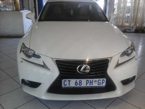2013 Lexus is 350 EX With service Plan