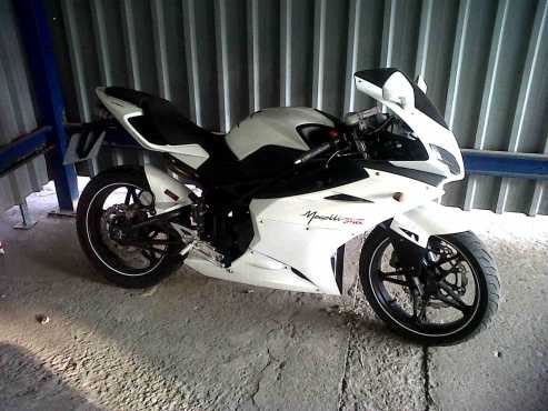 2013 Megelli 250R Sport Superbike quotlike newquot GIVE AWAY PRICE