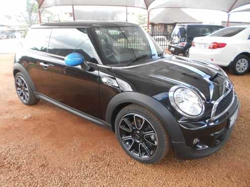 2013 Mini Cooper S Mark III Facelift (135kW) Finance available.