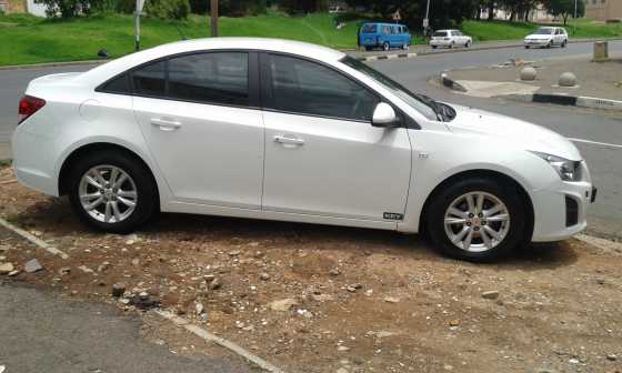 2013 model Chevrolet Cruze1.6 LS Sedan for sale