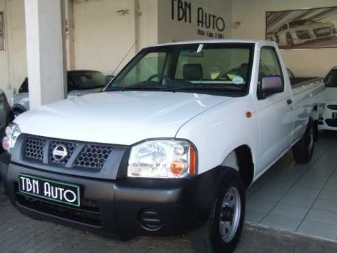 2013 NISSAN HARDBODY NP 300 LWB