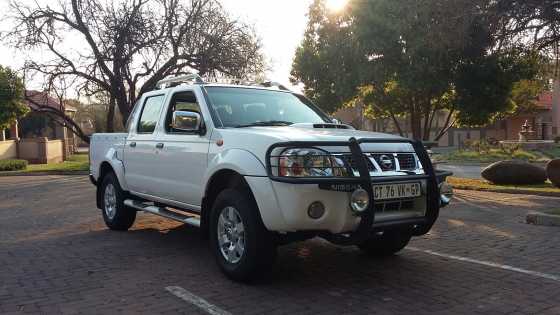 2013 Nissan NP300 PU DC 2.5TDI HiRider