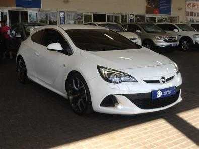 2013 Opel Astra OPC 2.0 T
