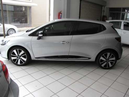 2013 Renault Clio iV 900T Dynamique 5 Door - 66kw