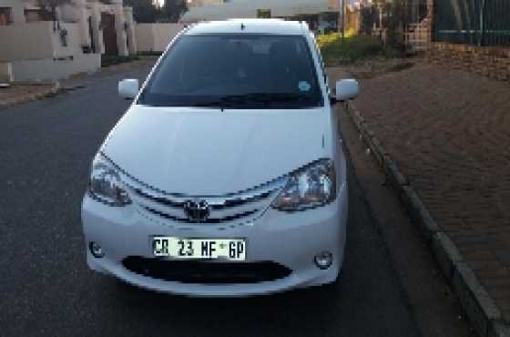 2013 toyota Etios hatchback R70,000neg