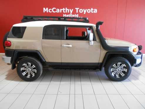 2013 Toyota FJ Cruiser 4.0 V6 AT