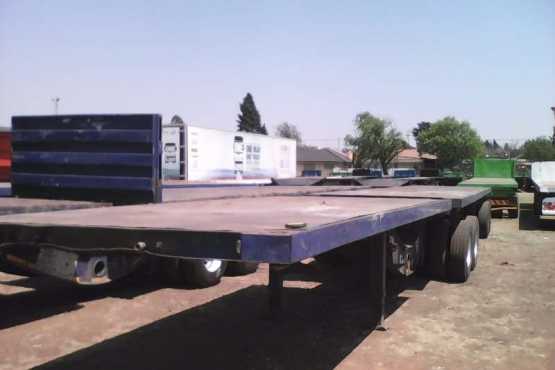 2013 Trailord Superlink Trailer