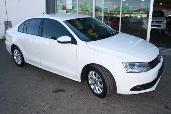 2013 VOLKSWAGEN JETTA VI 1.6TDI COMFORTLINE (11060)