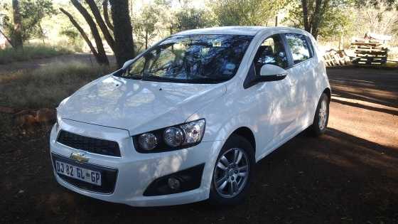 2014 Chevrolet Sonic Hatchback 1.6LS