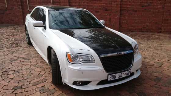2014 Chrysler 6.4L SRT 300