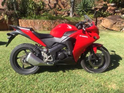 2014 Honda CBR 125 with 13498km