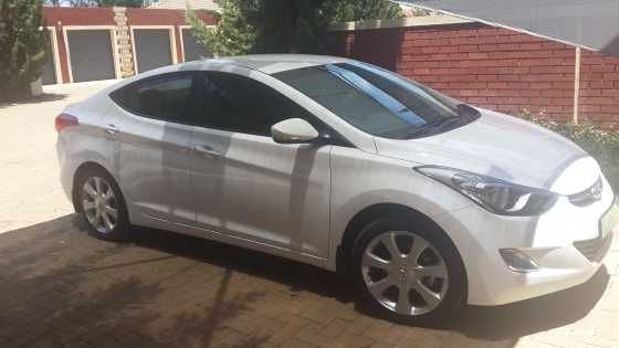 2014 HYUNDAI ELANTRA 1.8 GLS EXECUTIVE