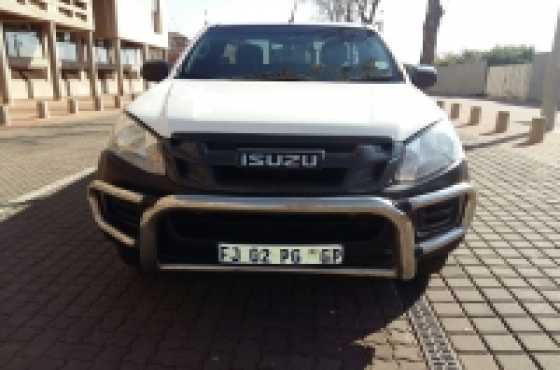 2014 Isuzu bakkie for sale