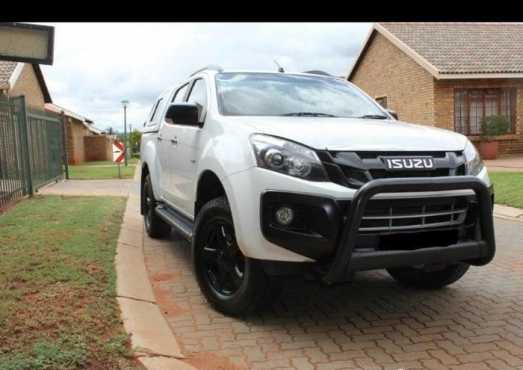 2014 Isuzu KB300 LX 4X4 DCab