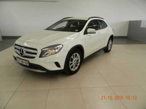 2014 Mercedes Benz GLA220 CDI R429900 25000km