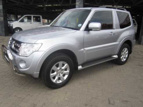 2014 Mitsubishi pajero 3dr 3.2di-d gls