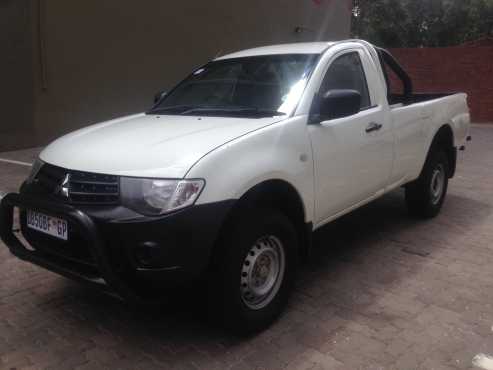 2014 Mitsubishi Triton 2.4GL