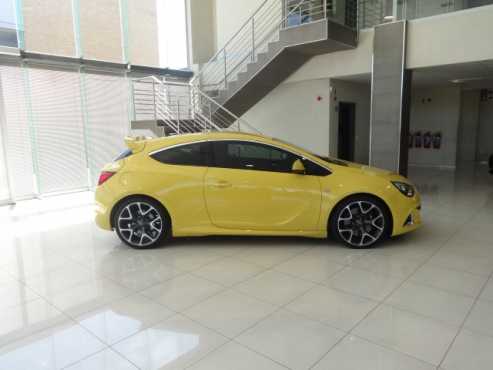 2014 Opel astra opc