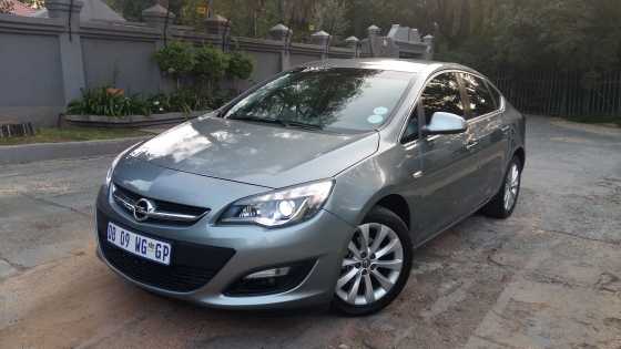 2014 Opel Astra Sedan 1.4 Turbo Enjoy Automatic