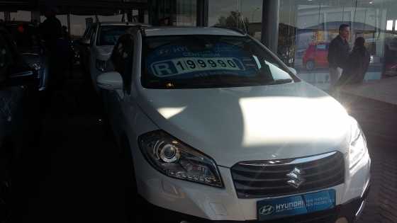 2014 Suzuki SX4 GLX Manual 47,000 km039s .