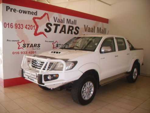 2014 White Toyota Hilux (Facelift II) 3.0 D-4D Raider RB Double Cab