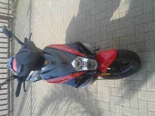 2015 Gomoto 150cc scooter for sale