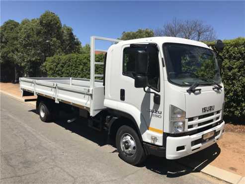 2015 Isuzu FRR 550