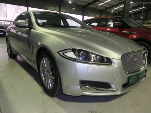 2015 Jaguar XF 2.0 i4 Petrol Lux