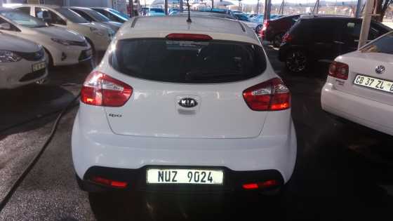 2015 kia rio 1.4 hatch back auto