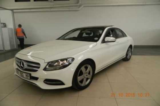 2015 Merc C220 Blueteck Avangarde With Sunroof R469900