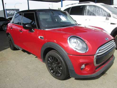 2015 MIni Cooper Automatic 1