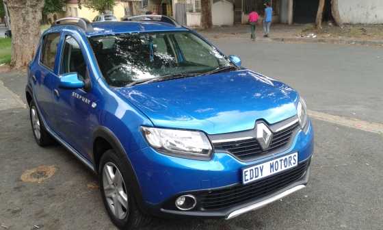 2015 model Renault Sandero 1.6 turbo for sale