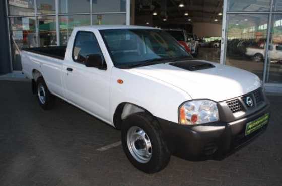 2015 NISSAN NP300 2.5TDi LWB PU SC (REF 10946)