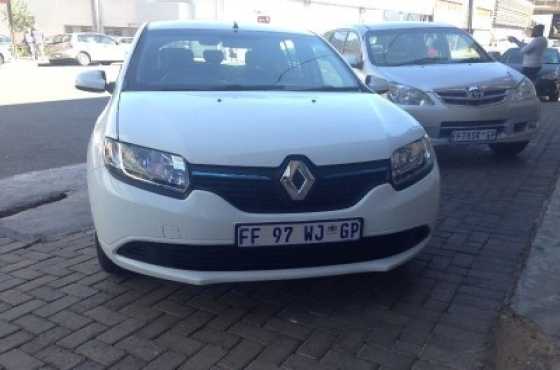 2015 renault sandero 1.6 dynamique white