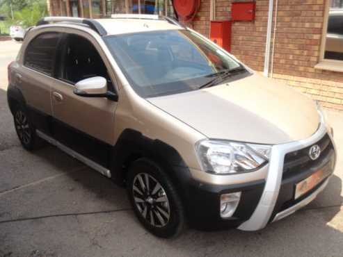 2015 Toyota Etios Cross XS