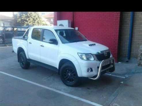 2015 Toyota Hilux 3.0 D4D DARKA LEGEND 45
