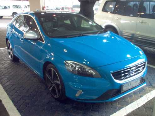 2015 Volvo V40 D2 R-Design