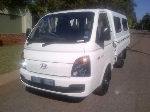 2016 Hyundai H100 2.6 with AC and Canopy