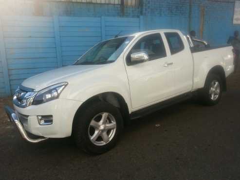 2016 Isuzu DTEQ KB300 Lx for sale